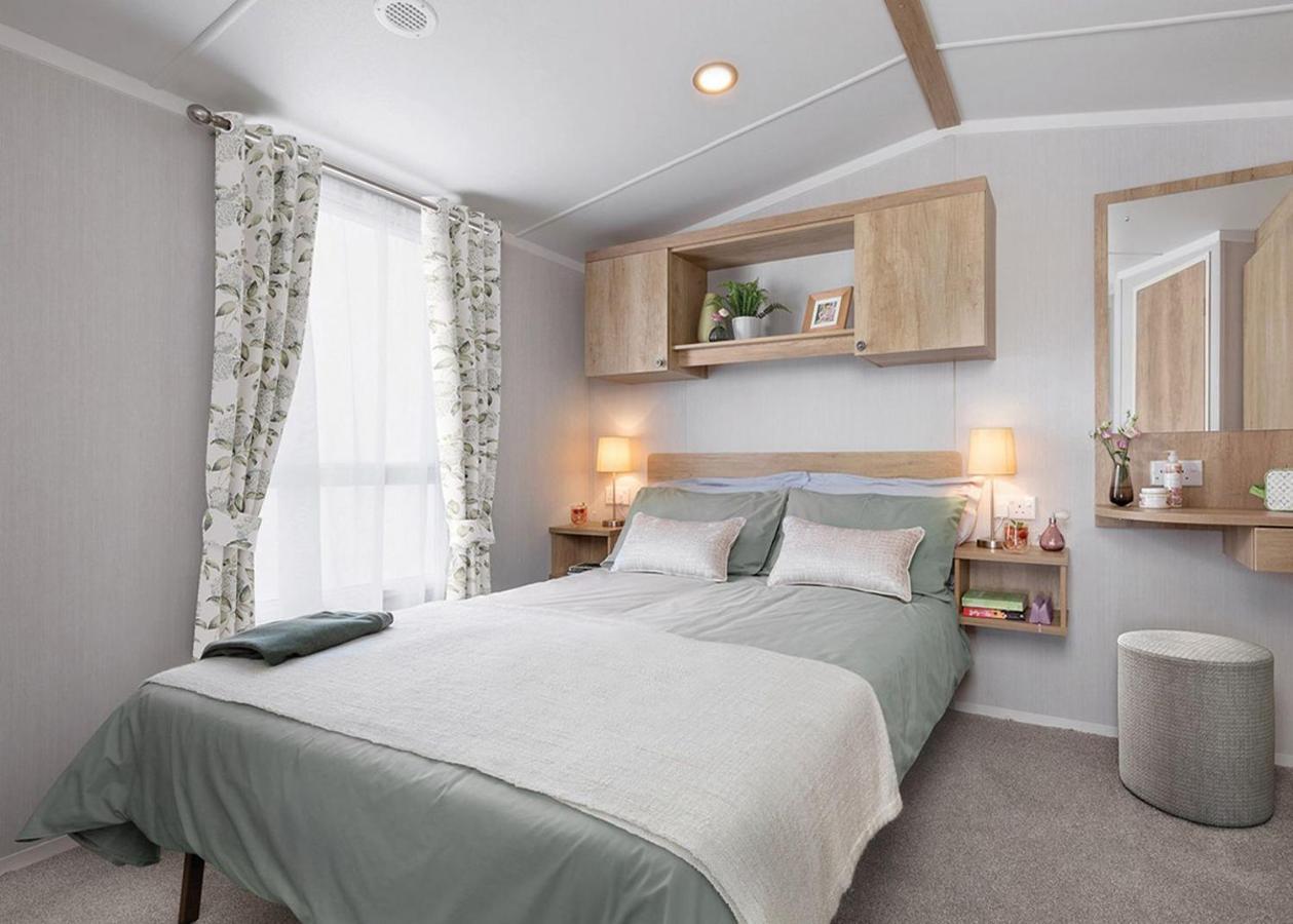 Sandaway Beach Holiday Park Кюм Мартин Екстериор снимка