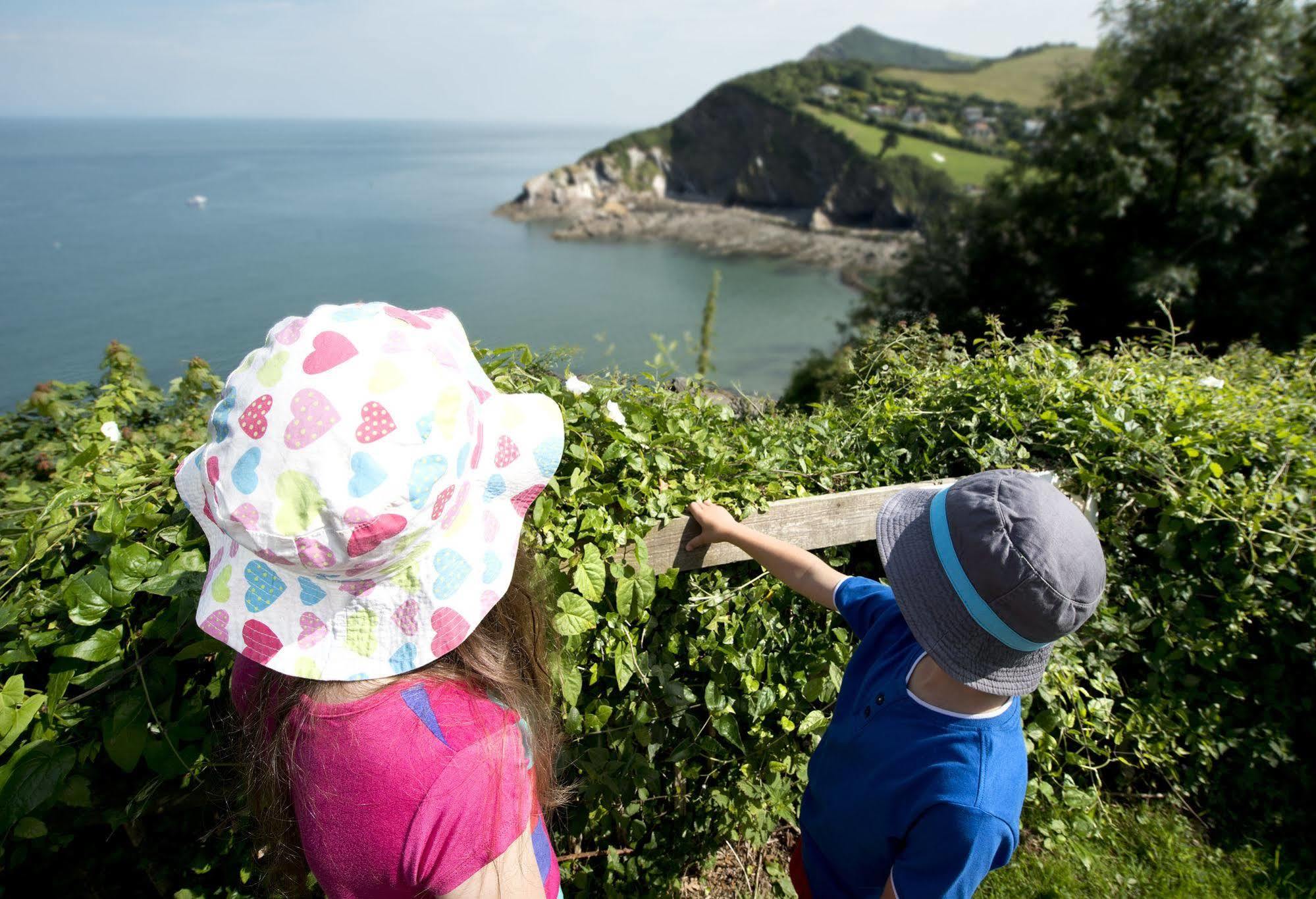 Sandaway Beach Holiday Park Кюм Мартин Екстериор снимка